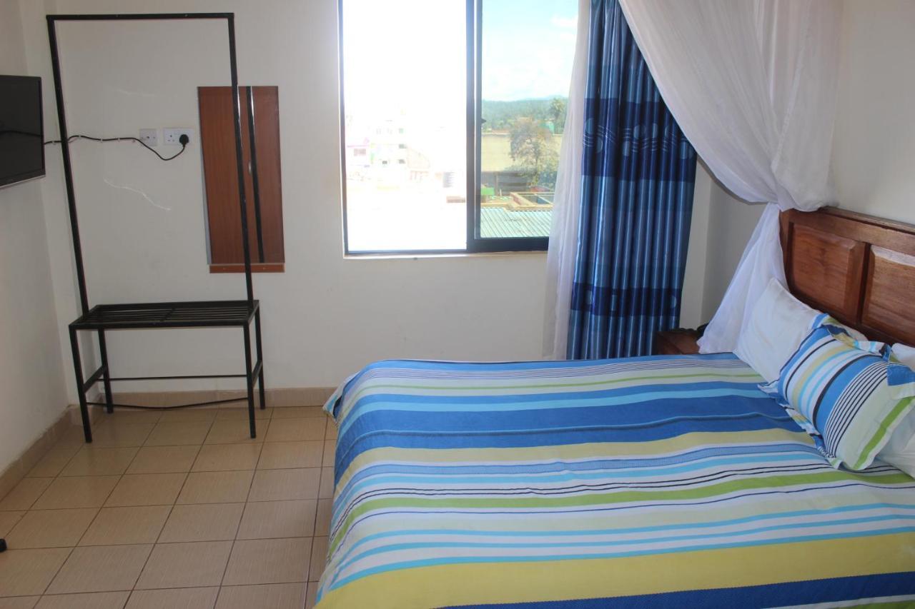 Meru Paramount Exterior foto